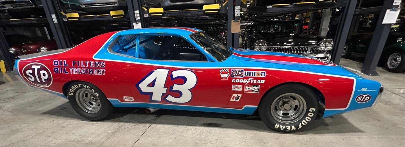 Vehicle appraisal photograph of Richard Petty’s #43 Dodge Charger.